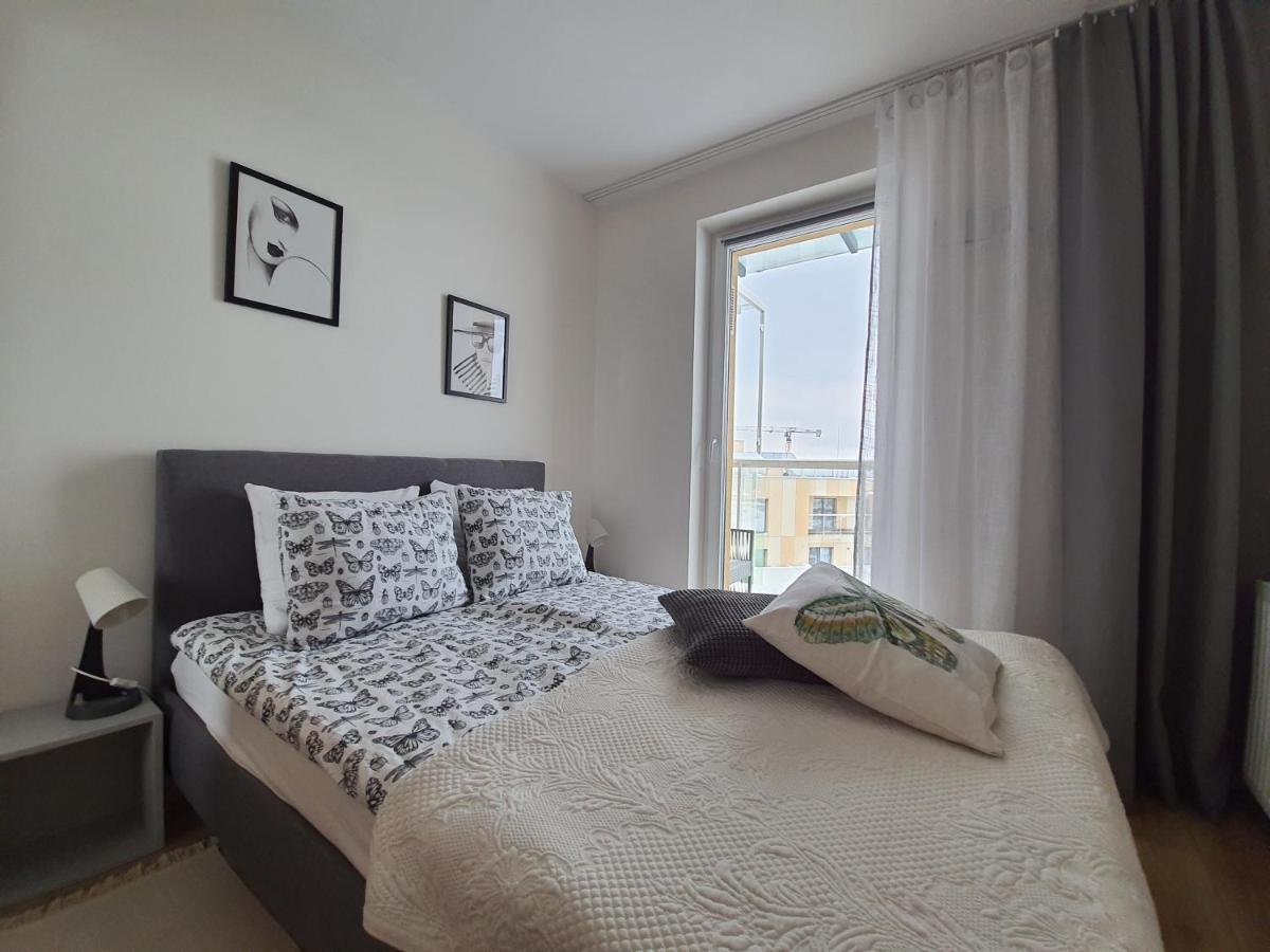Апартаменти Apartament Krakowska Prestige Вроцлав Екстер'єр фото